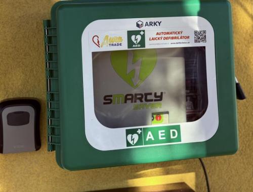 Defibrilator